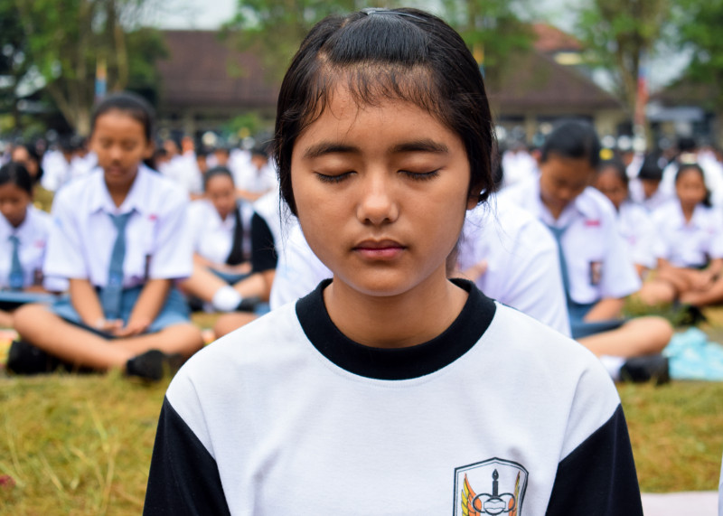 Meditator SMAN 1 Tabanan